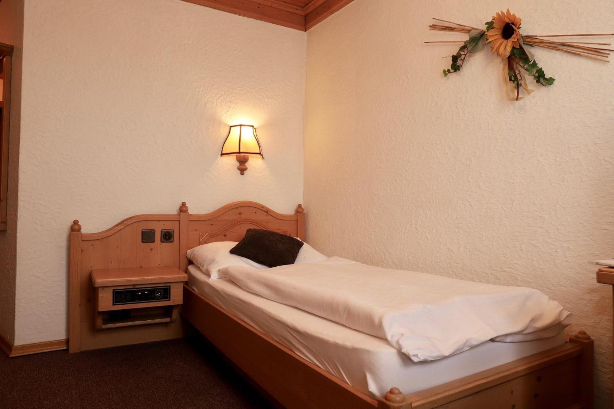 Hotel-Restaurant Weisses Kreuz Breitenbach Kültér fotó